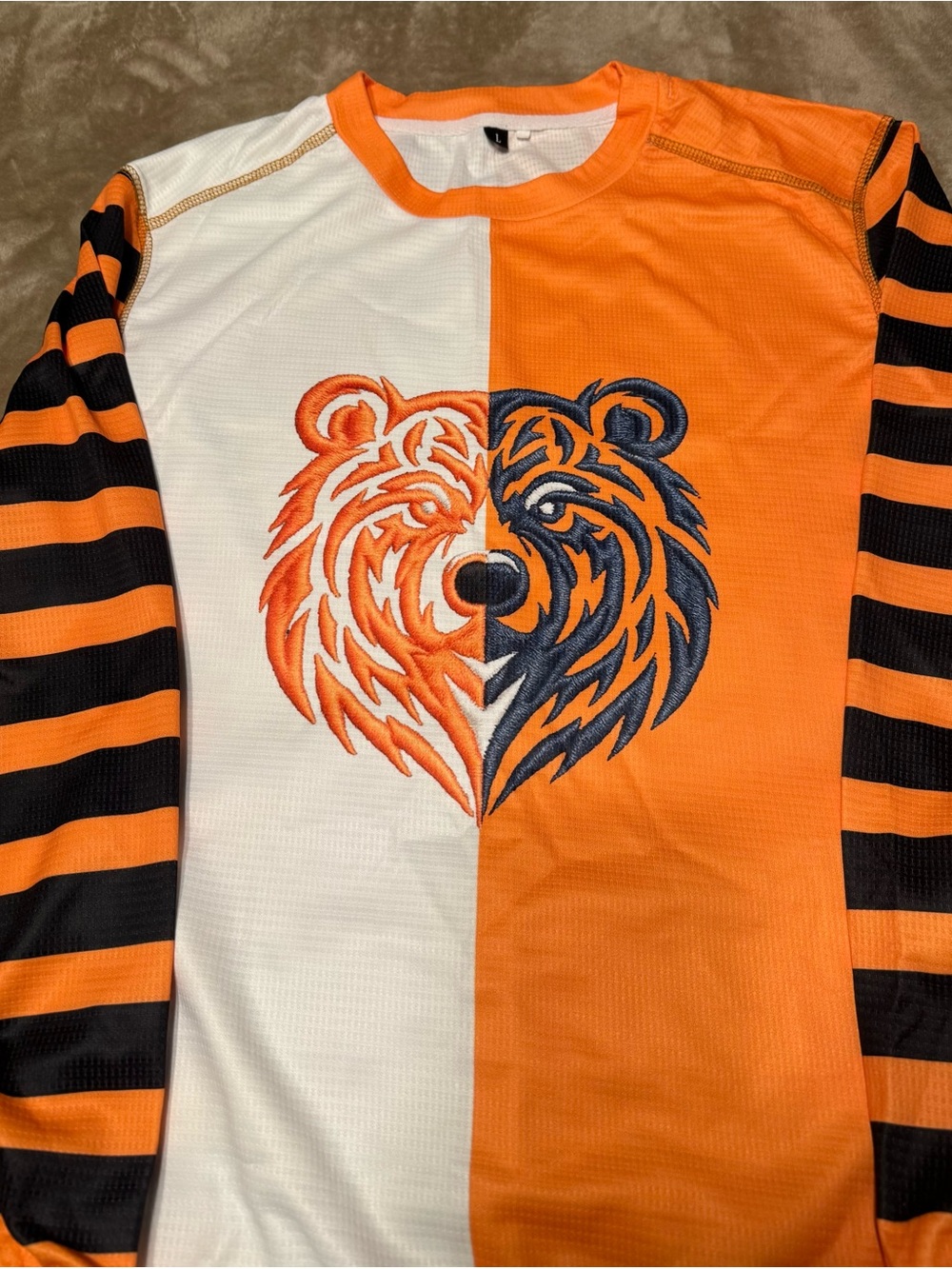 New***Mens Orange & White Long-Sleeve Bear Graphic Top